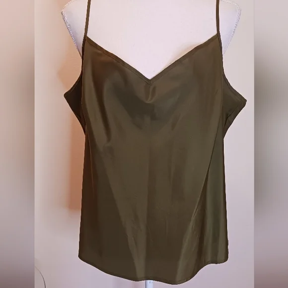 💰East 5th Avenue Blouse w/Camisole - Picture 4 of 16